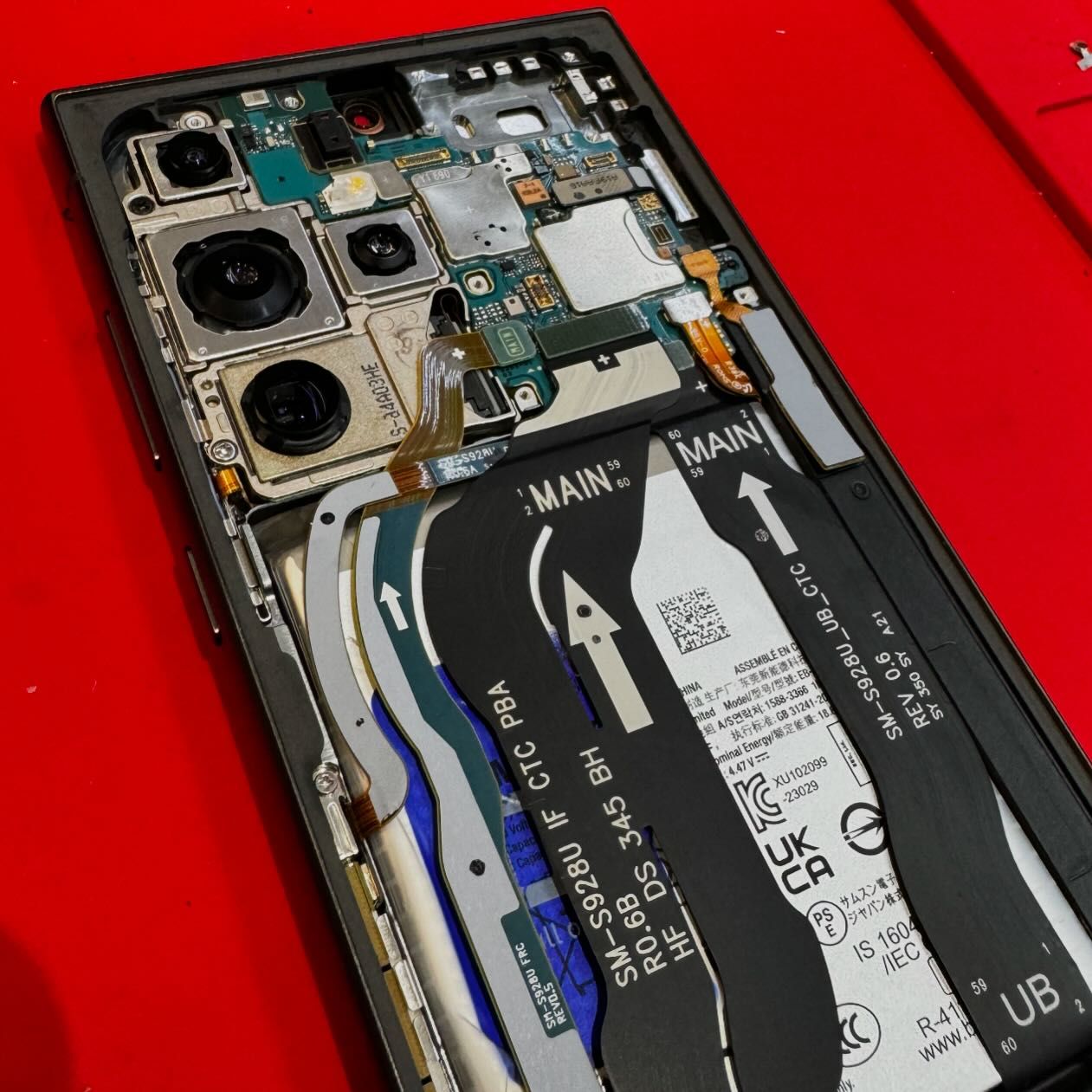 Invisible Armor iPhone, iPad, Samsung Repair, Unlock, Buy And Sell