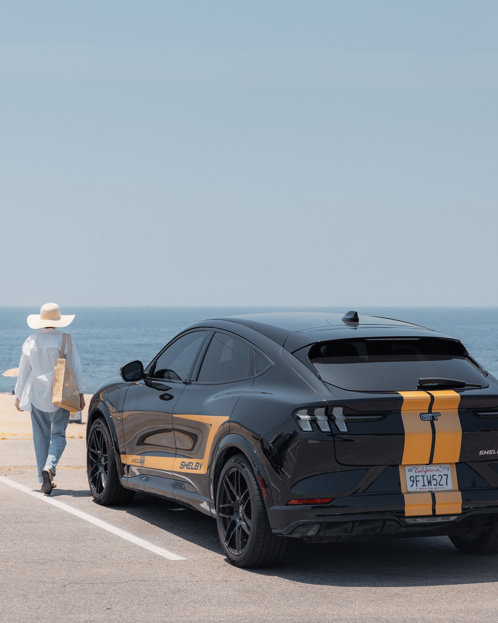 Hertz Car Rental - Los Angeles Culver City HLE